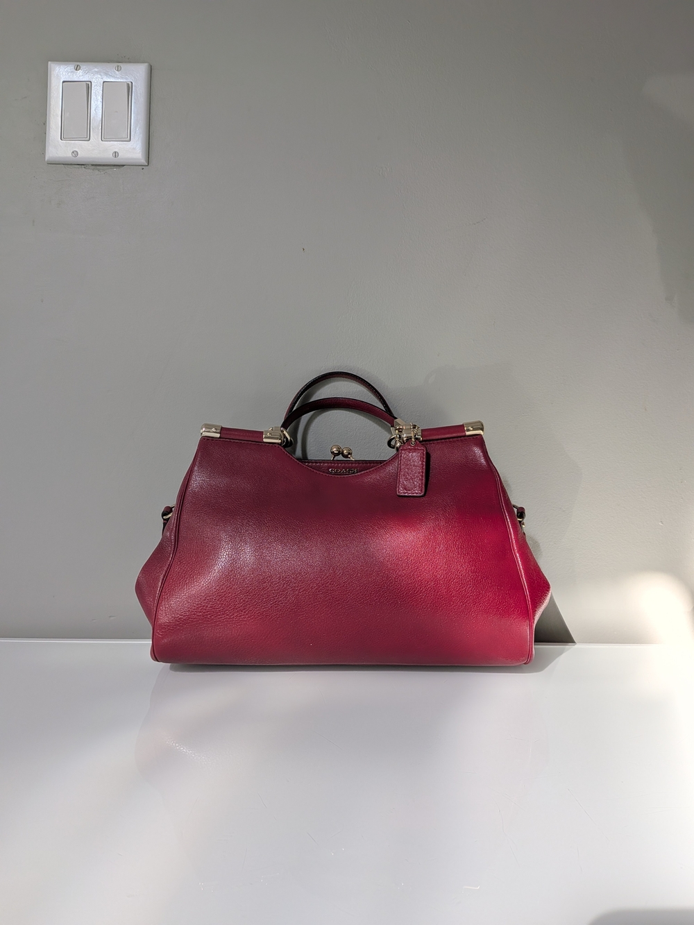 Coach Carrie Satchel - Cherry Red